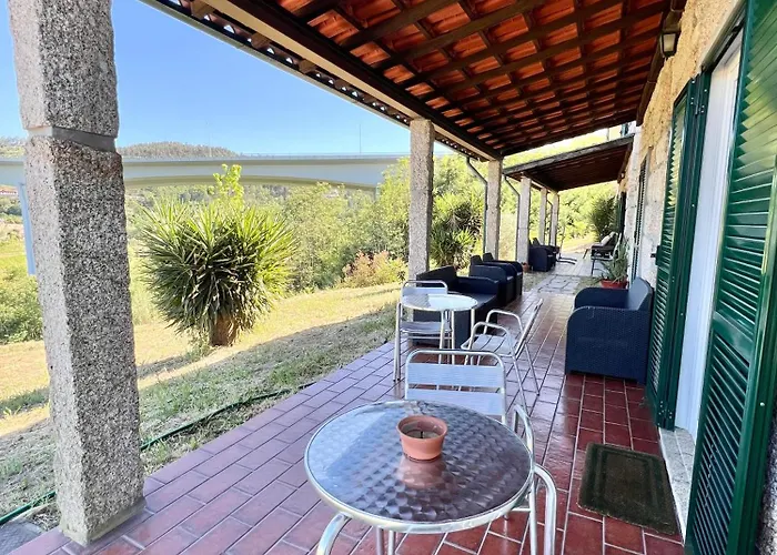 Quinta Do Casarao By Vinteoito - Com Piscina